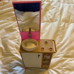 Barbie vanity